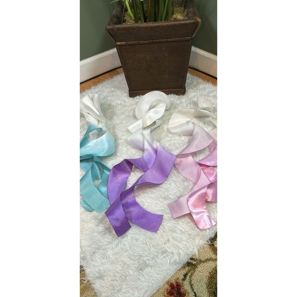Curly satin chair sashes